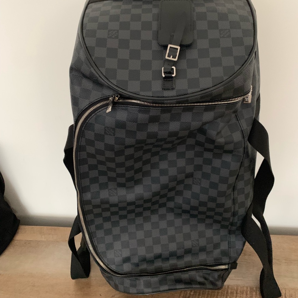 Louis button Bag - Picture 1 of 3